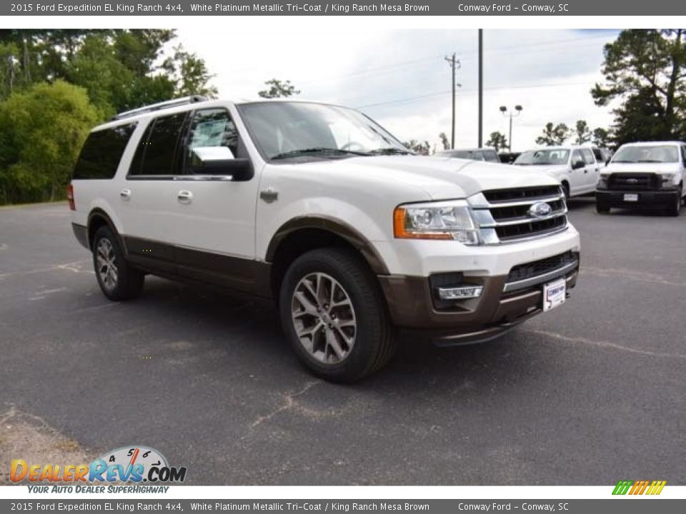 Front 3/4 View of 2015 Ford Expedition EL King Ranch 4x4 Photo #3