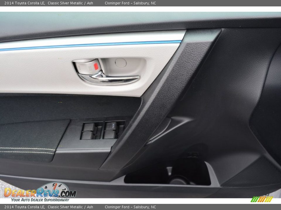 2014 Toyota Corolla LE Classic Silver Metallic / Ash Photo #9
