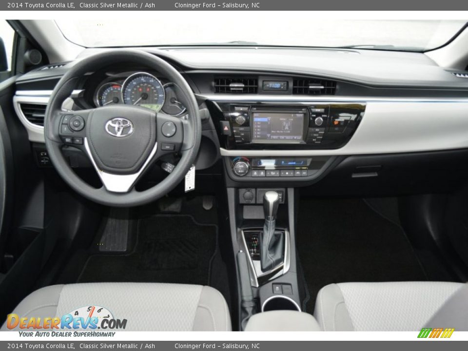 2014 Toyota Corolla LE Classic Silver Metallic / Ash Photo #12
