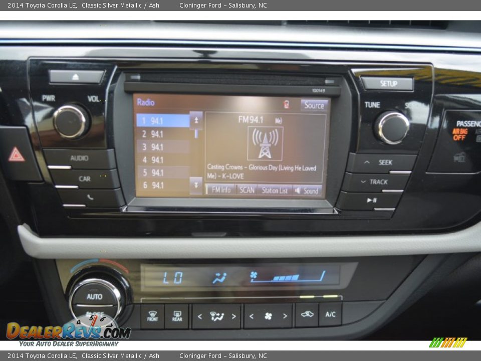 2014 Toyota Corolla LE Classic Silver Metallic / Ash Photo #18