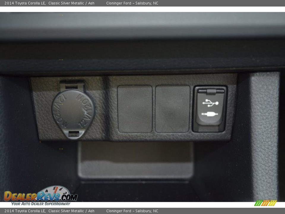 2014 Toyota Corolla LE Classic Silver Metallic / Ash Photo #21