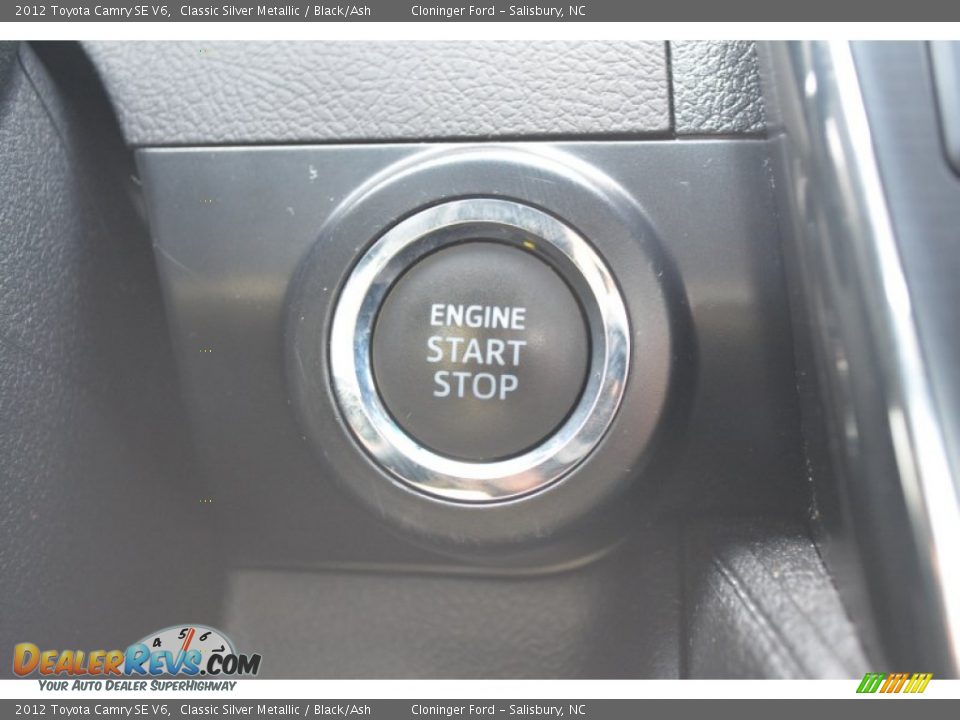 2012 Toyota Camry SE V6 Classic Silver Metallic / Black/Ash Photo #26