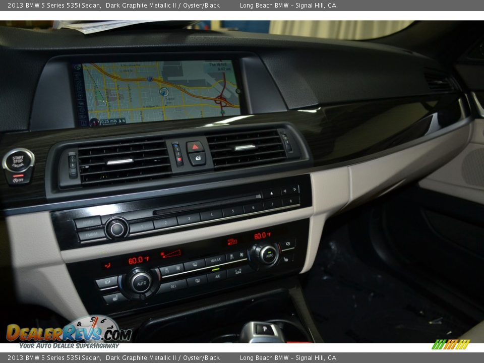 2013 BMW 5 Series 535i Sedan Dark Graphite Metallic II / Oyster/Black Photo #20