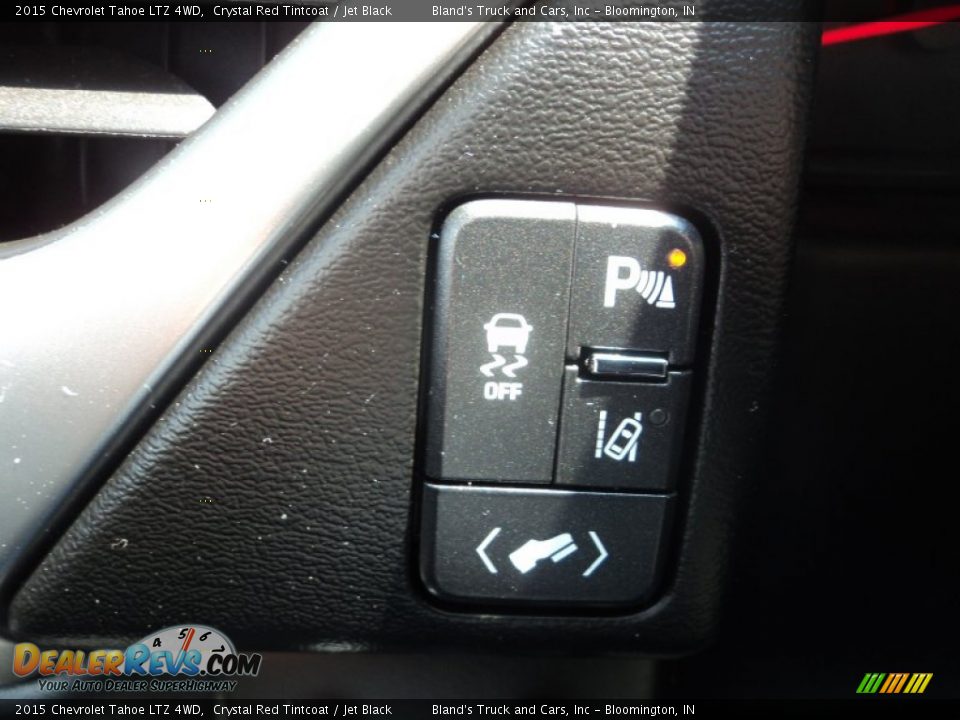 2015 Chevrolet Tahoe LTZ 4WD Crystal Red Tintcoat / Jet Black Photo #31