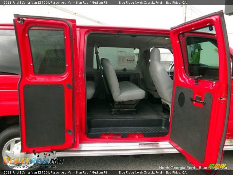 2011 Ford E Series Van E350 XL Passenger Vermillion Red / Medium Flint Photo #17
