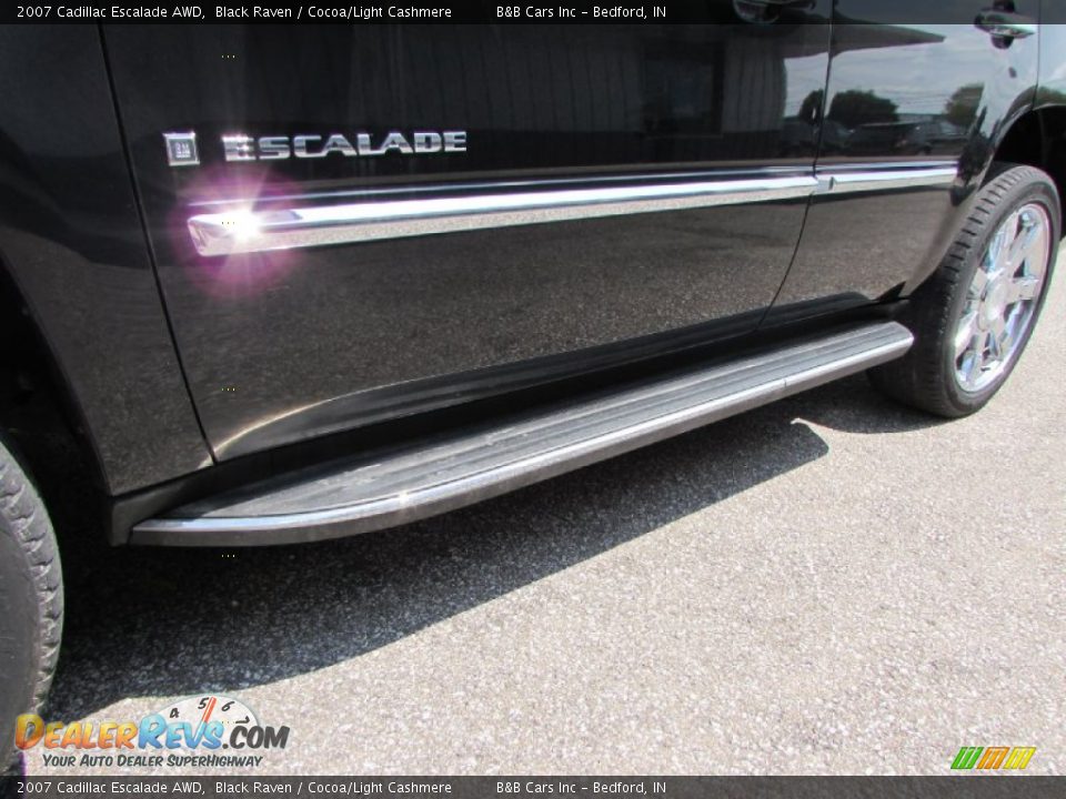 2007 Cadillac Escalade AWD Black Raven / Cocoa/Light Cashmere Photo #10