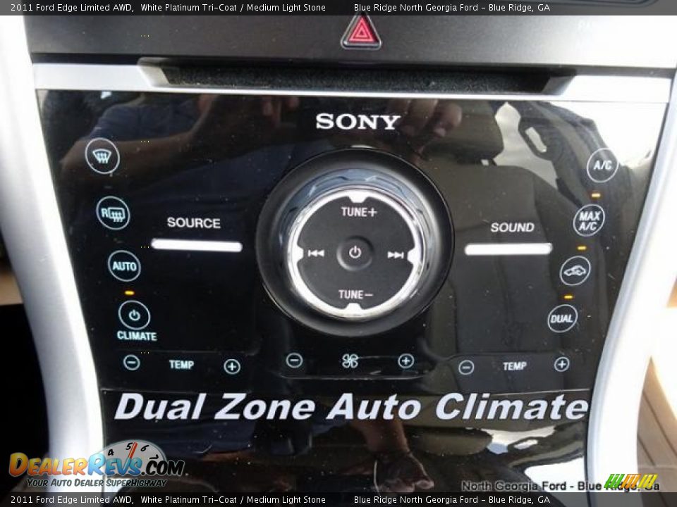 2011 Ford Edge Limited AWD White Platinum Tri-Coat / Medium Light Stone Photo #24