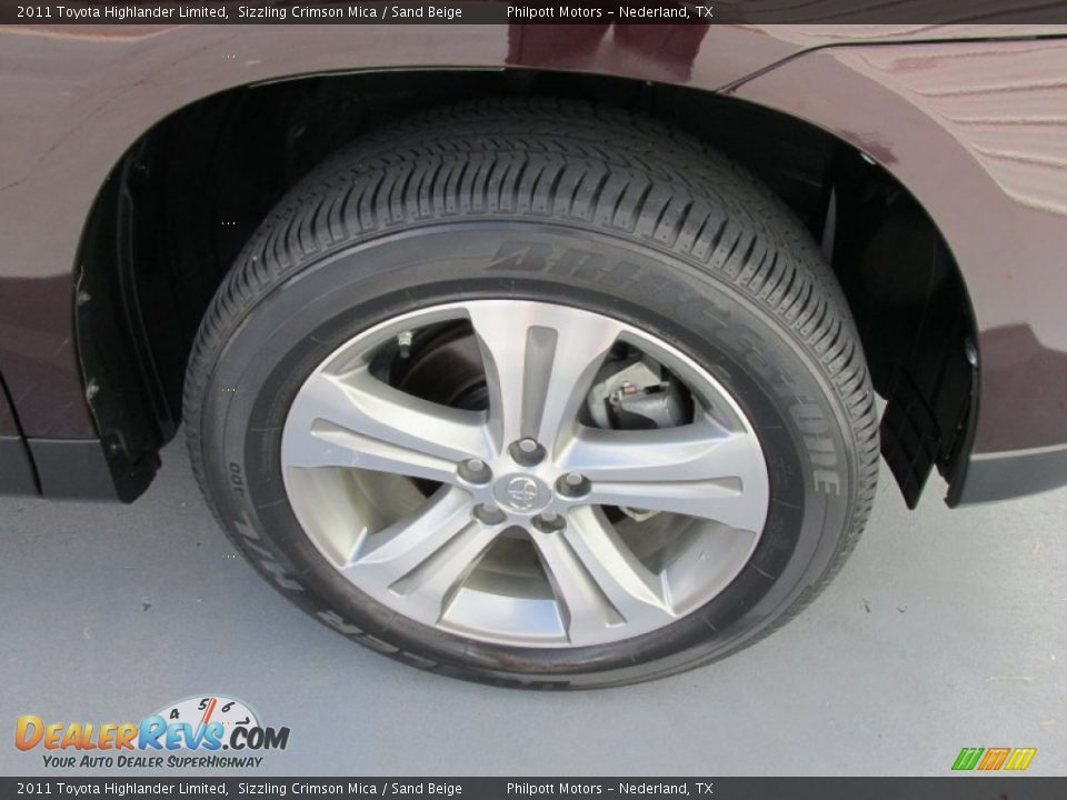 2011 Toyota Highlander Limited Sizzling Crimson Mica / Sand Beige Photo #15