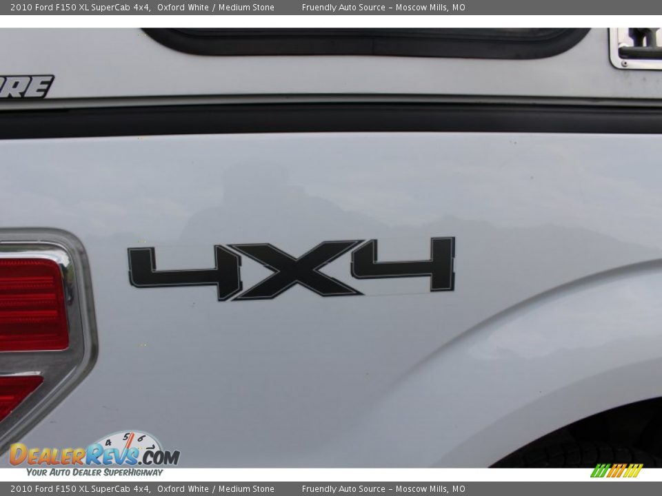 2010 Ford F150 XL SuperCab 4x4 Oxford White / Medium Stone Photo #24