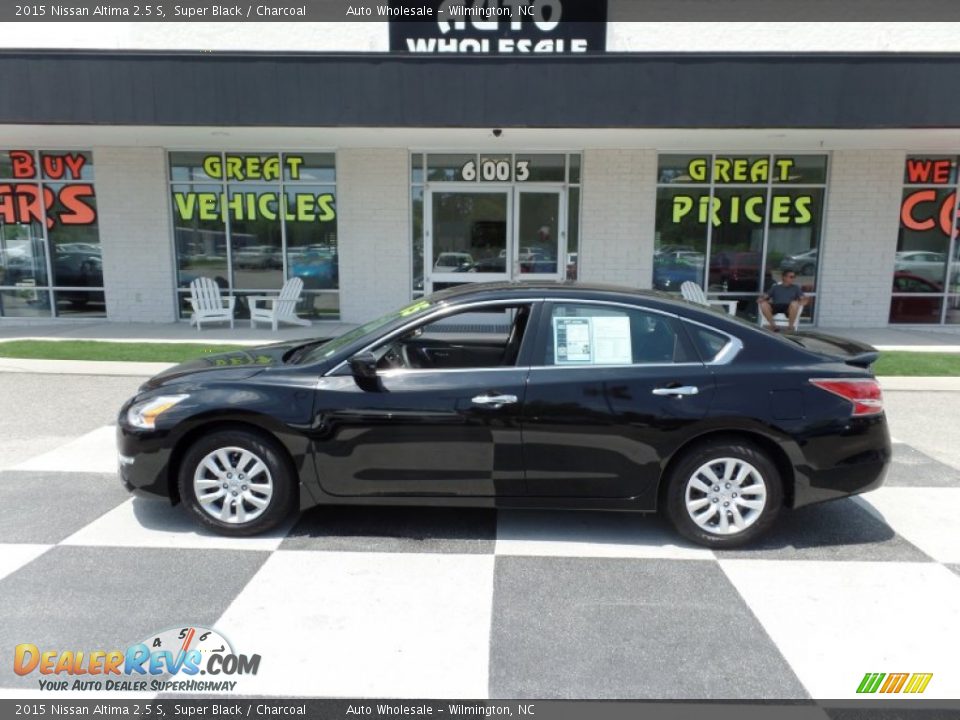 2015 Nissan Altima 2.5 S Super Black / Charcoal Photo #1