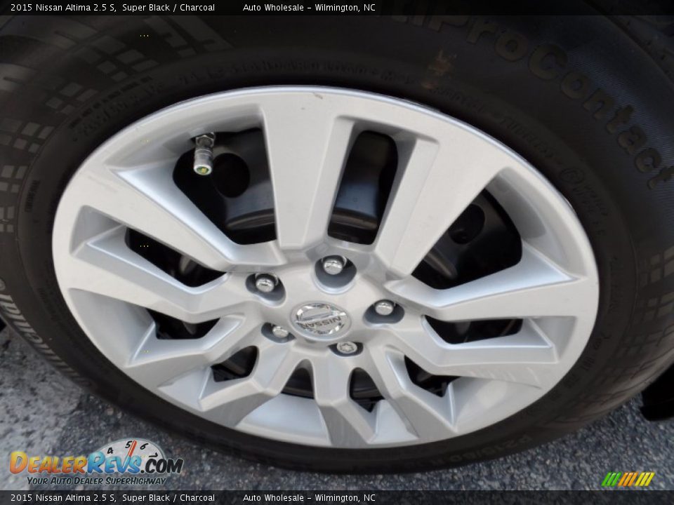 2015 Nissan Altima 2.5 S Super Black / Charcoal Photo #7