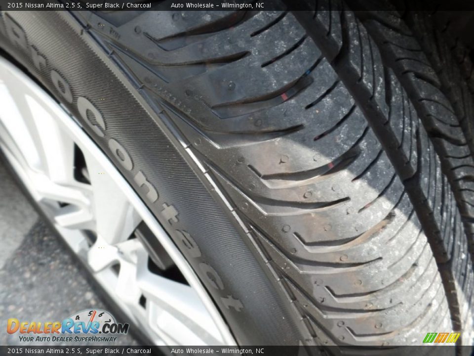 2015 Nissan Altima 2.5 S Super Black / Charcoal Photo #9