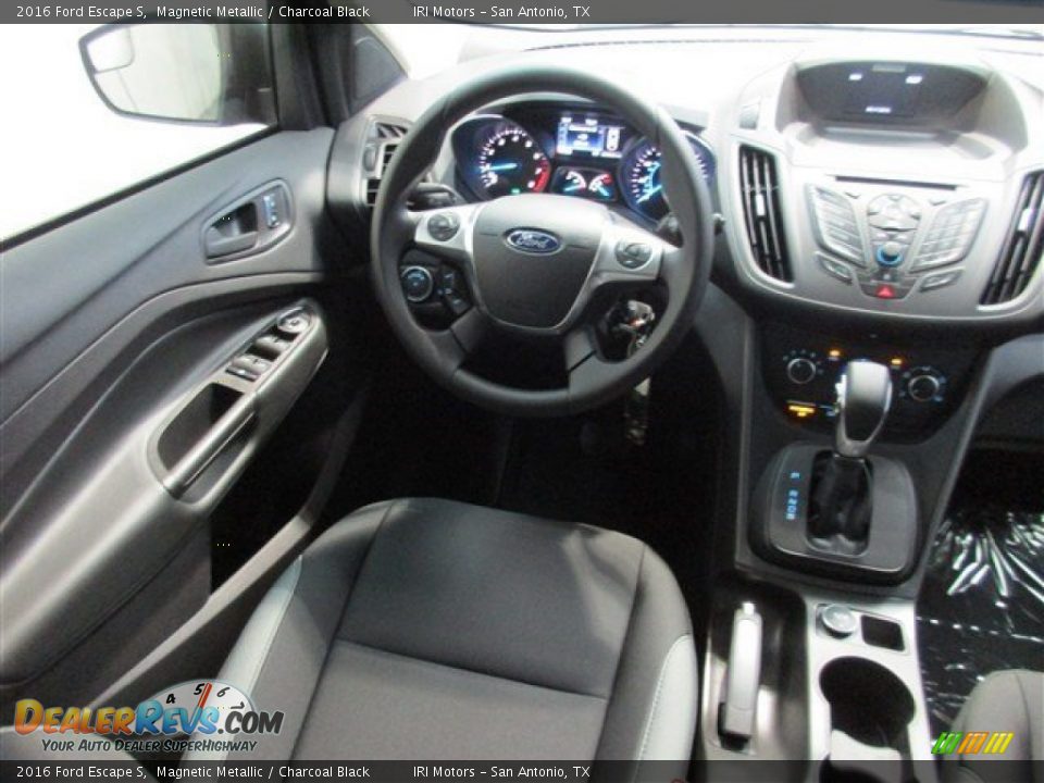 2016 Ford Escape S Magnetic Metallic / Charcoal Black Photo #10