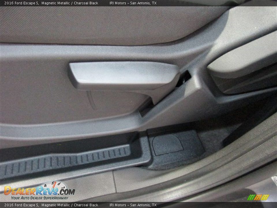 2016 Ford Escape S Magnetic Metallic / Charcoal Black Photo #15
