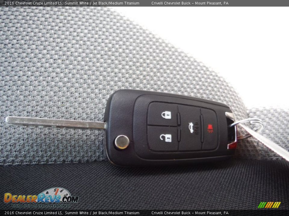 2016 Chevrolet Cruze Limited LS Summit White / Jet Black/Medium Titanium Photo #19
