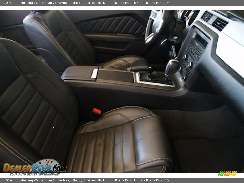 2014 Ford Mustang V6 Premium Convertible Black / Charcoal Black Photo #17