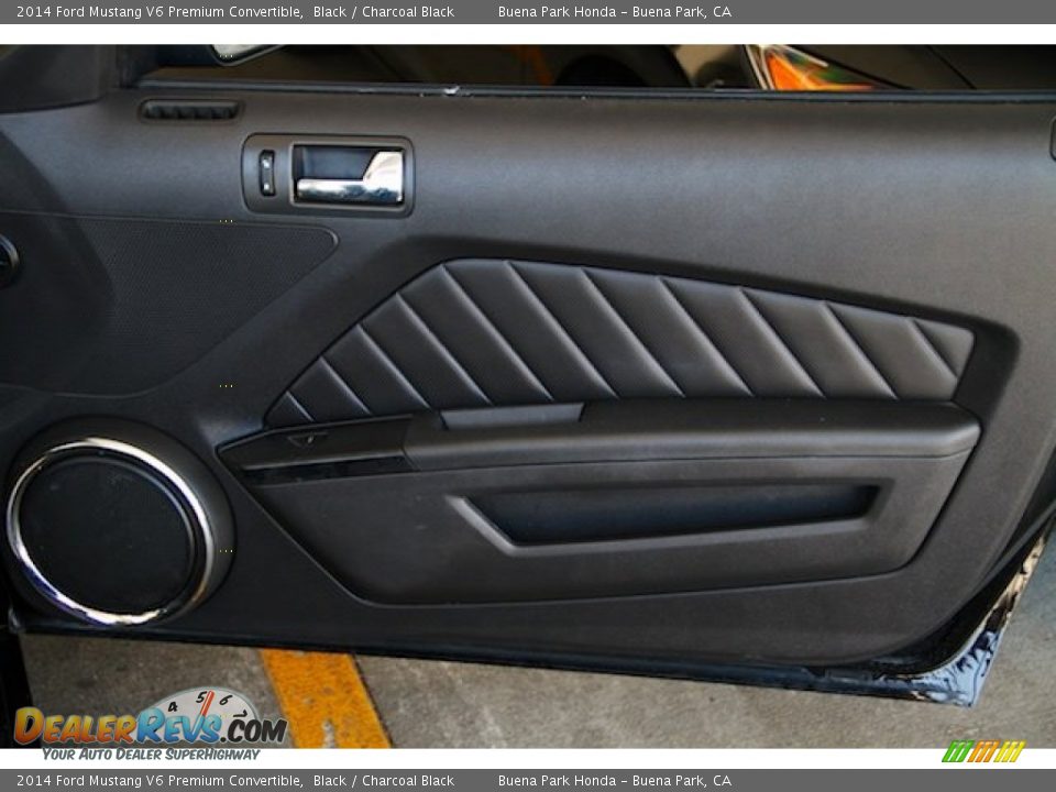 2014 Ford Mustang V6 Premium Convertible Black / Charcoal Black Photo #23