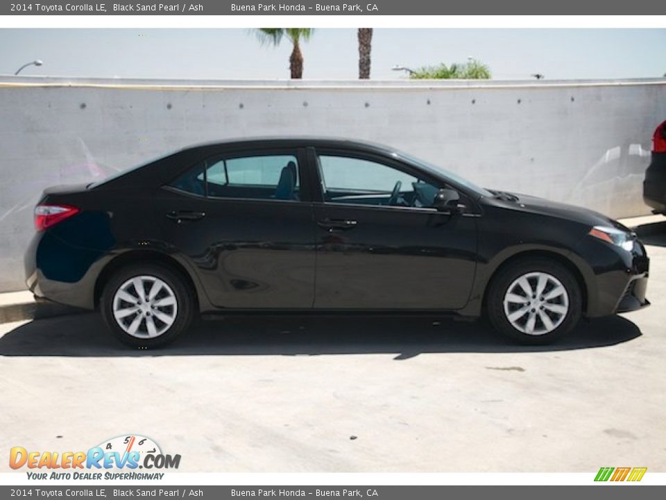 2014 Toyota Corolla LE Black Sand Pearl / Ash Photo #8