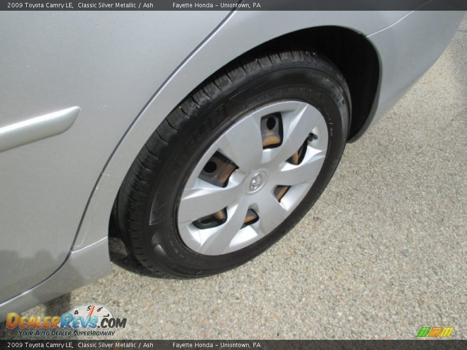 2009 Toyota Camry LE Classic Silver Metallic / Ash Photo #16