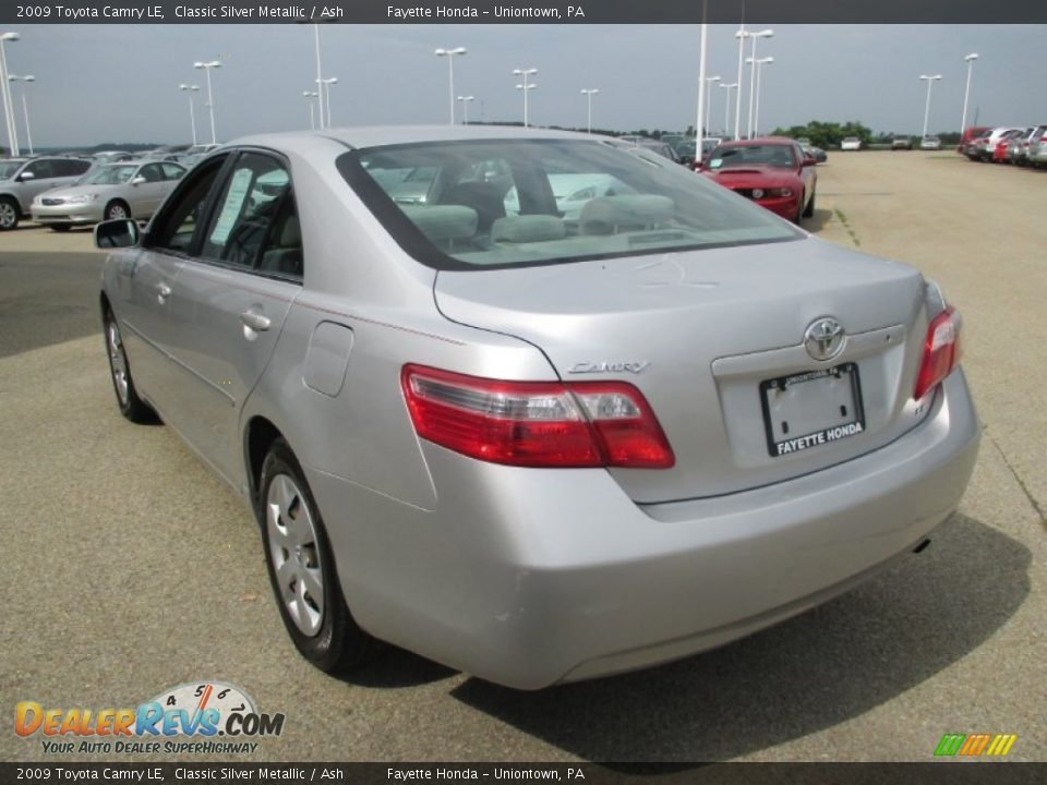2009 Toyota Camry LE Classic Silver Metallic / Ash Photo #17