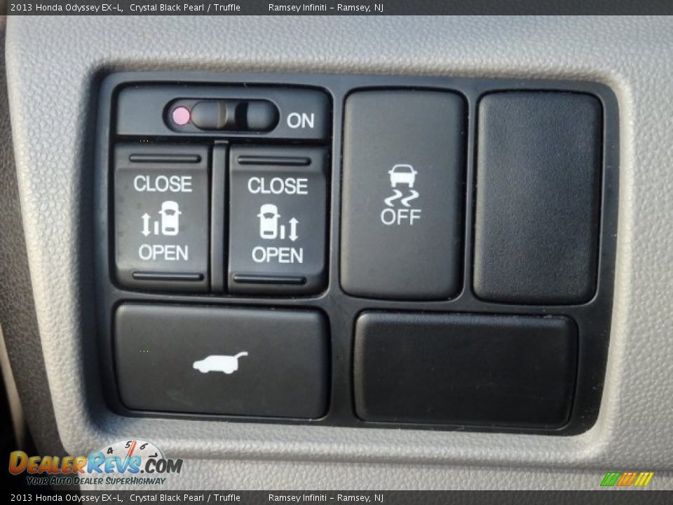 2013 Honda Odyssey EX-L Crystal Black Pearl / Truffle Photo #21