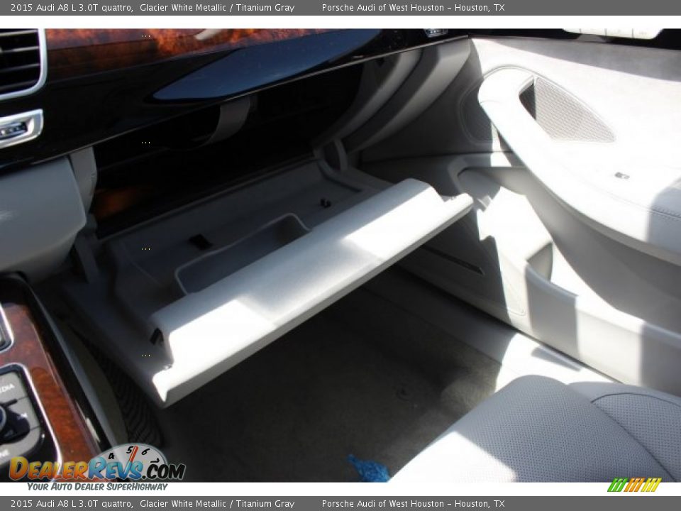 2015 Audi A8 L 3.0T quattro Glacier White Metallic / Titanium Gray Photo #32