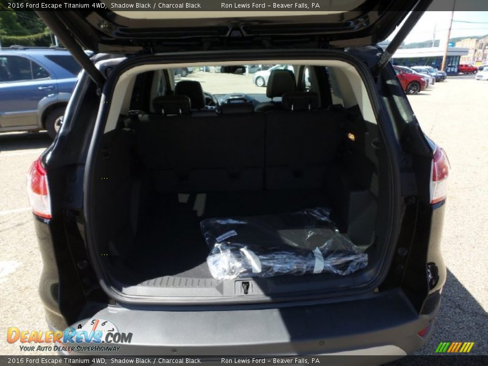 2016 Ford Escape Titanium 4WD Shadow Black / Charcoal Black Photo #5