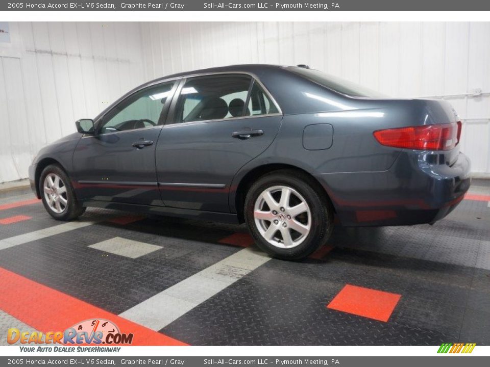 2005 Honda Accord EX-L V6 Sedan Graphite Pearl / Gray Photo #11