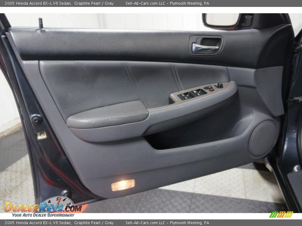 2005 Honda Accord EX-L V6 Sedan Graphite Pearl / Gray Photo #12
