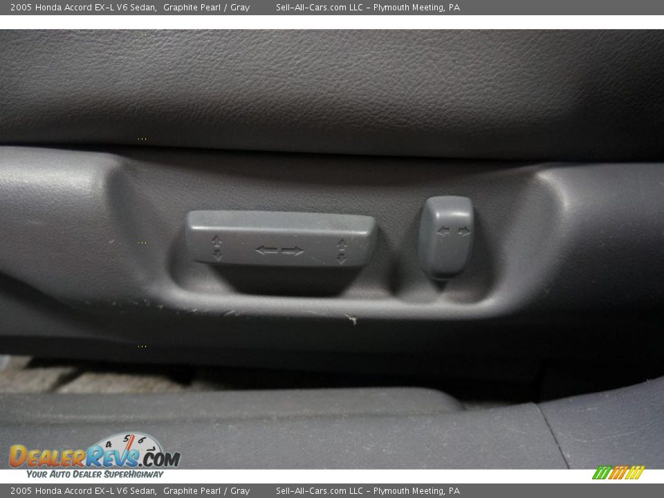2005 Honda Accord EX-L V6 Sedan Graphite Pearl / Gray Photo #20