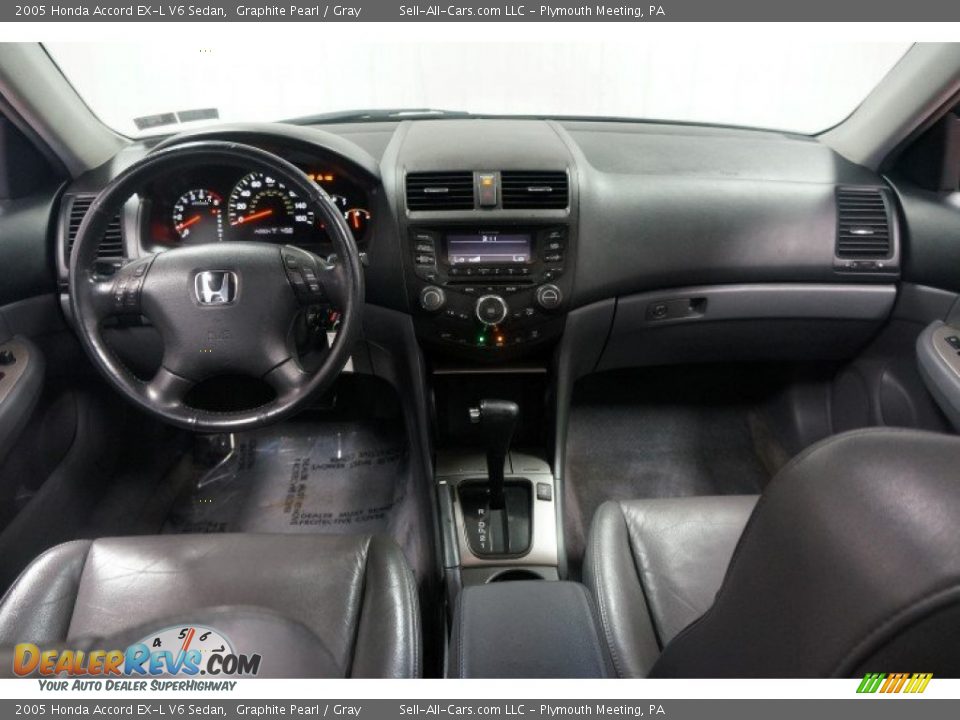 2005 Honda Accord EX-L V6 Sedan Graphite Pearl / Gray Photo #22