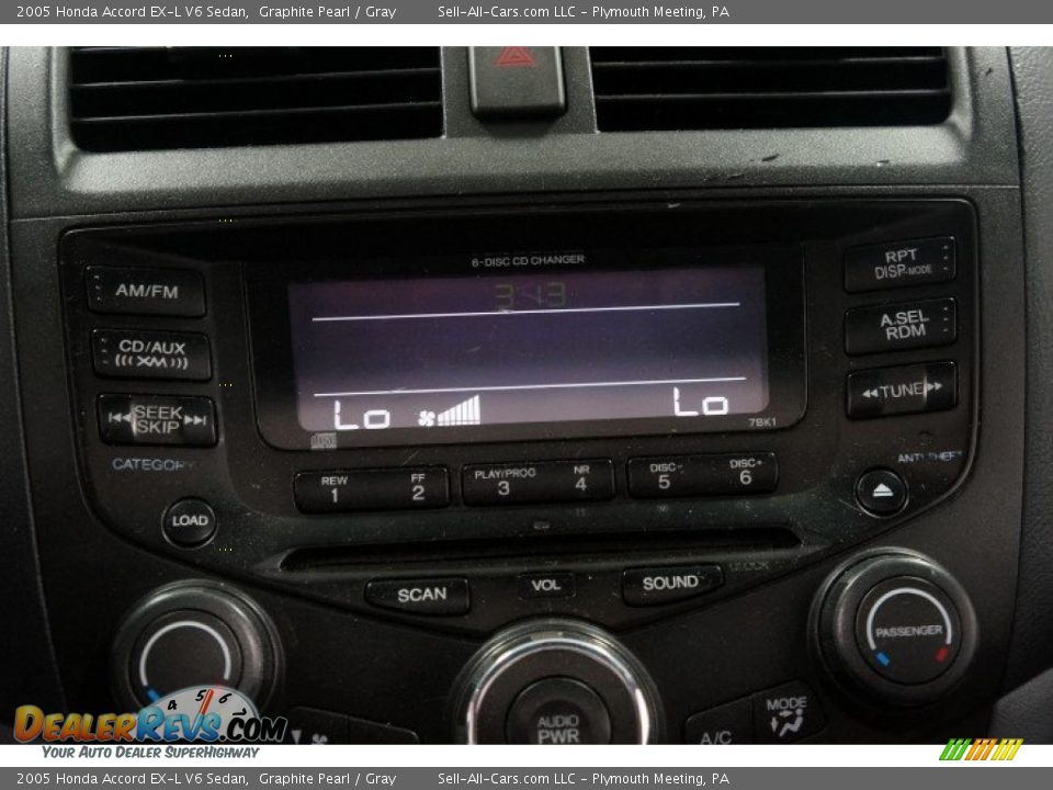 2005 Honda Accord EX-L V6 Sedan Graphite Pearl / Gray Photo #26
