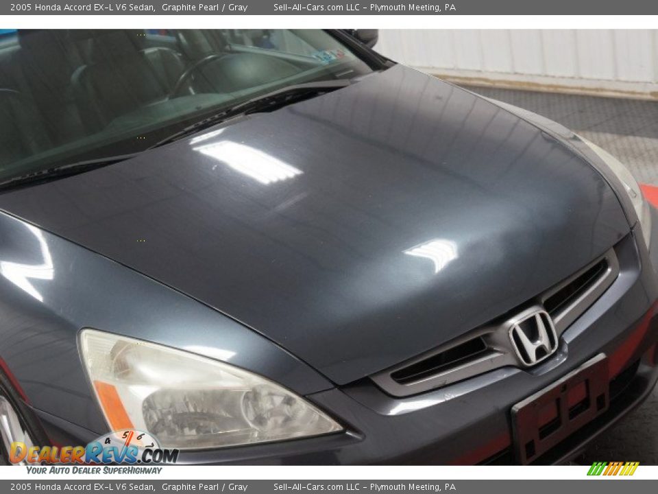 2005 Honda Accord EX-L V6 Sedan Graphite Pearl / Gray Photo #34