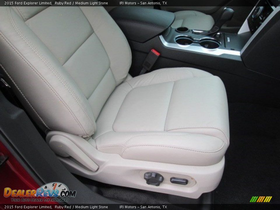 2015 Ford Explorer Limited Ruby Red / Medium Light Stone Photo #28