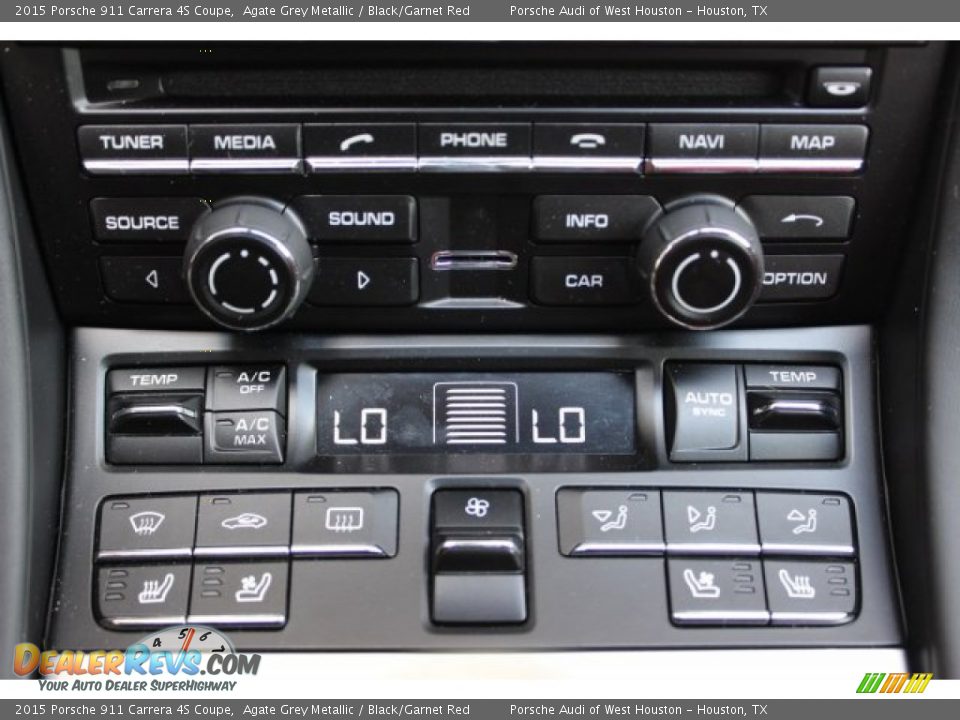 Controls of 2015 Porsche 911 Carrera 4S Coupe Photo #23