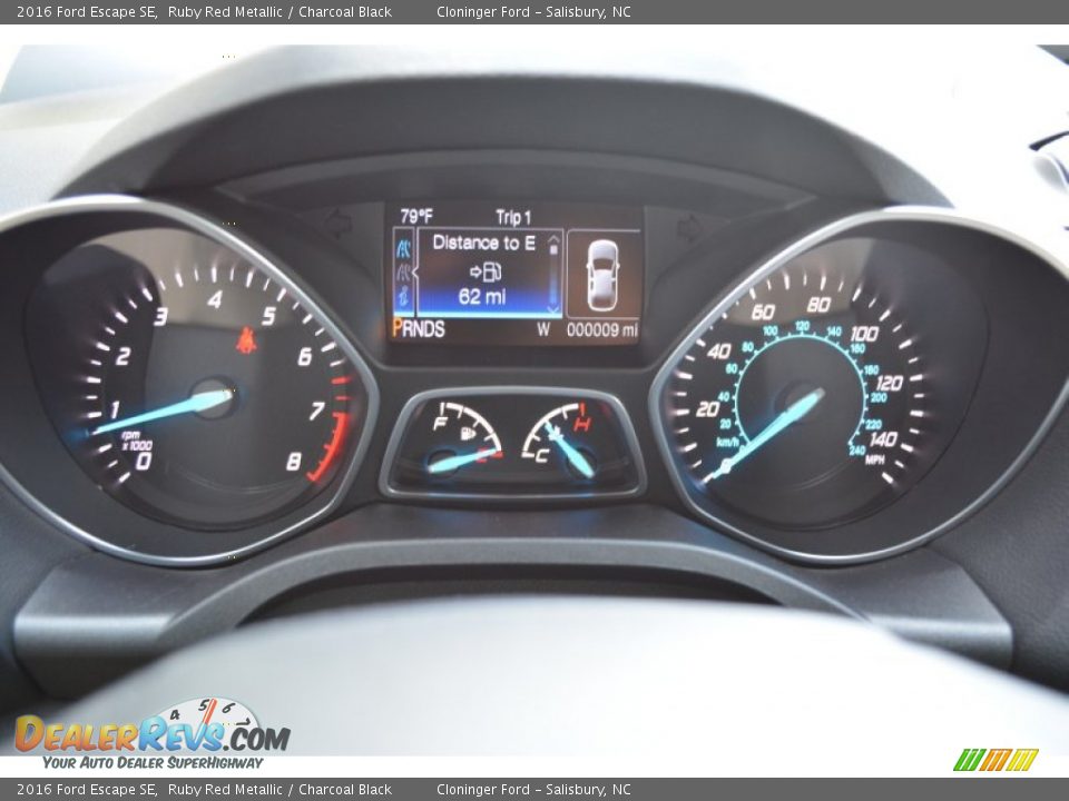 2016 Ford Escape SE Ruby Red Metallic / Charcoal Black Photo #19
