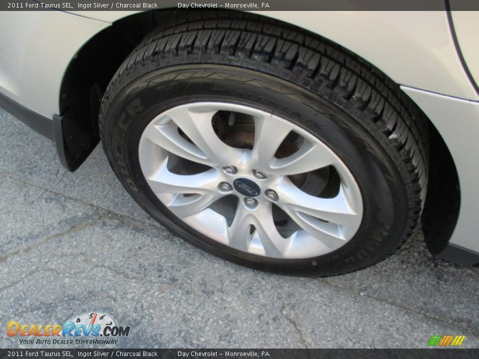 2011 Ford Taurus SEL Ingot Silver / Charcoal Black Photo #3