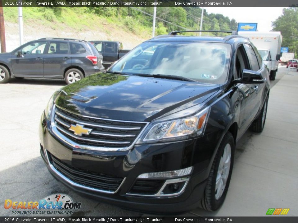 2016 Chevrolet Traverse LT AWD Mosaic Black Metallic / Dark Titanium/Light Titanium Photo #8