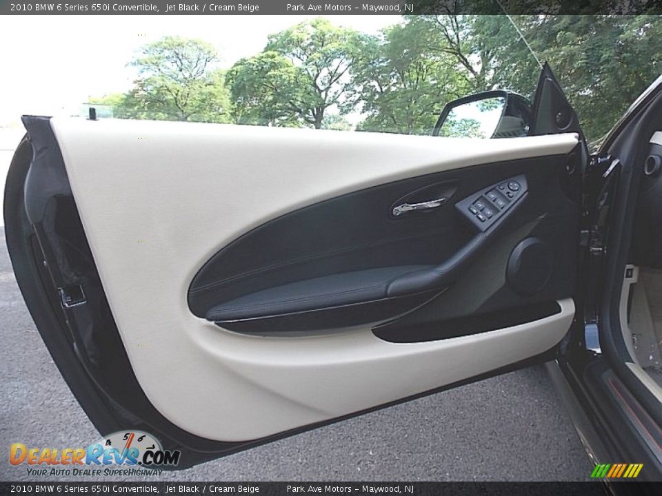 Door Panel of 2010 BMW 6 Series 650i Convertible Photo #14