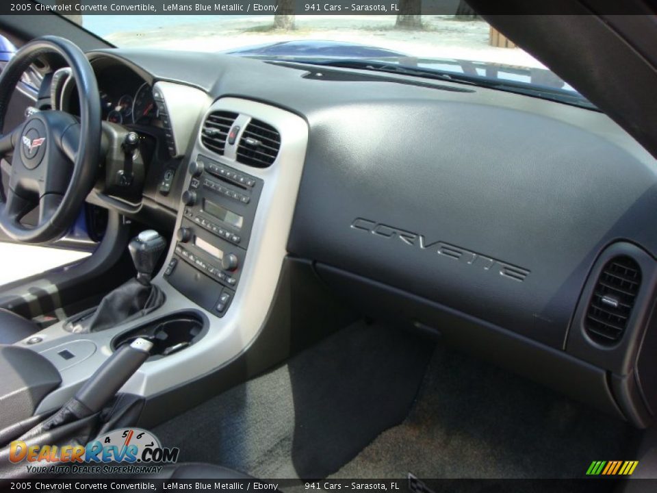 2005 Chevrolet Corvette Convertible LeMans Blue Metallic / Ebony Photo #20