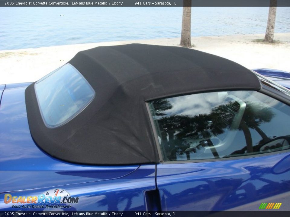 2005 Chevrolet Corvette Convertible LeMans Blue Metallic / Ebony Photo #29