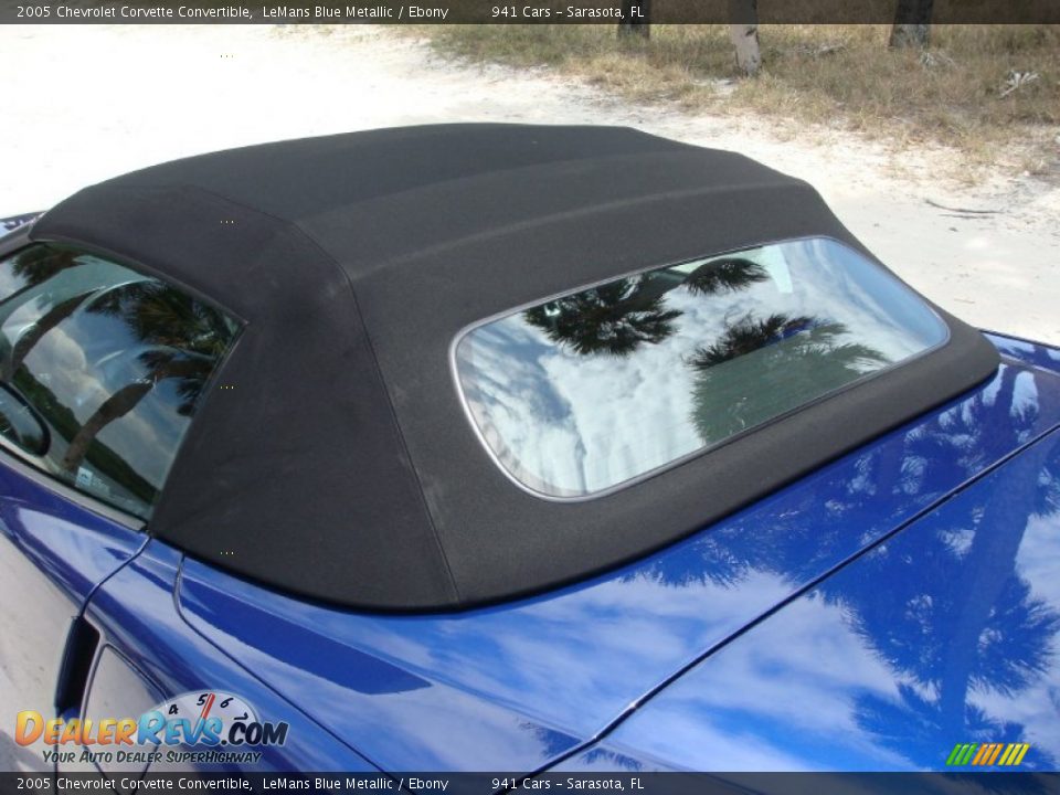 2005 Chevrolet Corvette Convertible LeMans Blue Metallic / Ebony Photo #31