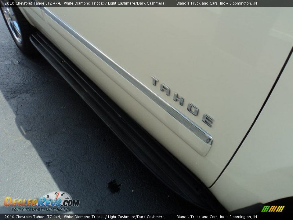 2010 Chevrolet Tahoe LTZ 4x4 White Diamond Tricoat / Light Cashmere/Dark Cashmere Photo #36