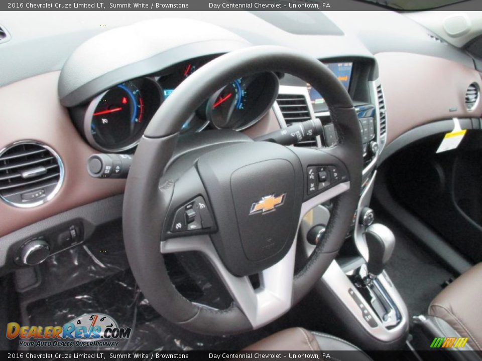 Dashboard of 2016 Chevrolet Cruze Limited LT Photo #15