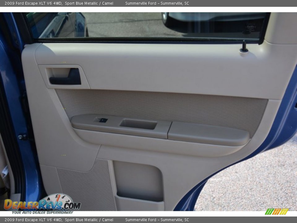 2009 Ford Escape XLT V6 4WD Sport Blue Metallic / Camel Photo #18