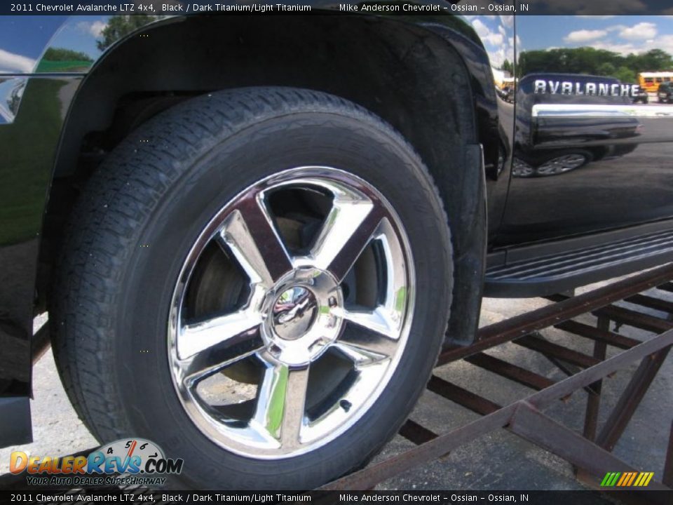 2011 Chevrolet Avalanche LTZ 4x4 Black / Dark Titanium/Light Titanium Photo #15