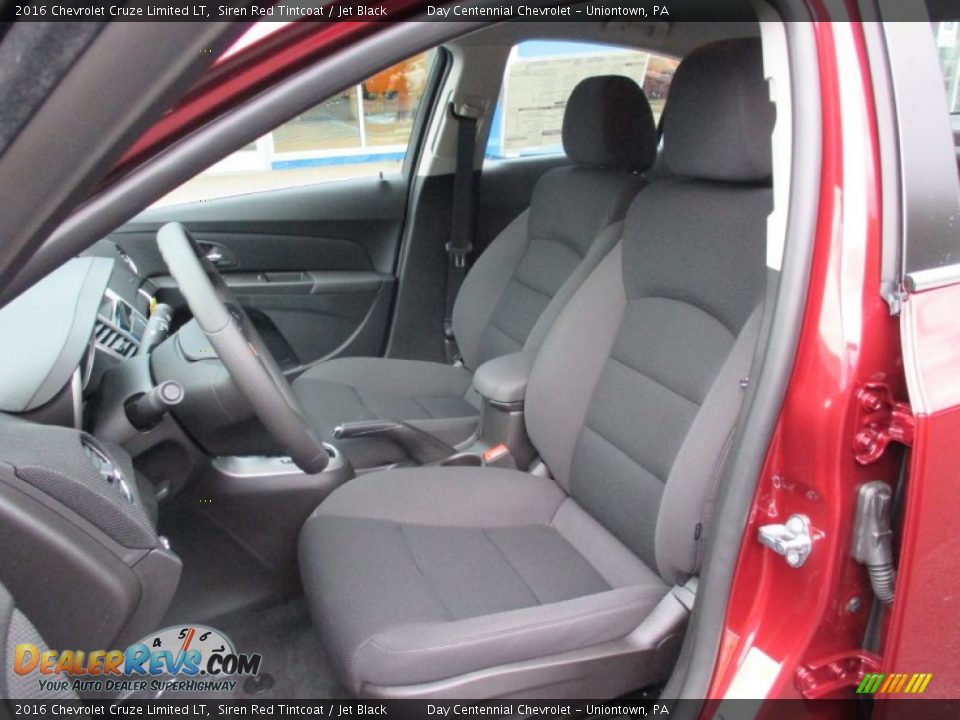 2016 Chevrolet Cruze Limited LT Siren Red Tintcoat / Jet Black Photo #11