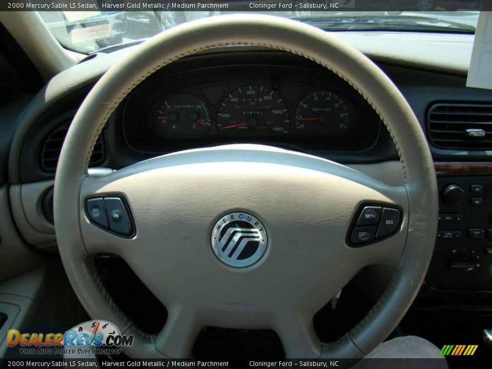 2000 Mercury Sable LS Sedan Harvest Gold Metallic / Medium Parchment Photo #15