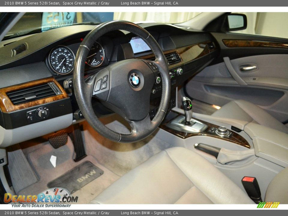 2010 BMW 5 Series 528i Sedan Space Grey Metallic / Gray Photo #12