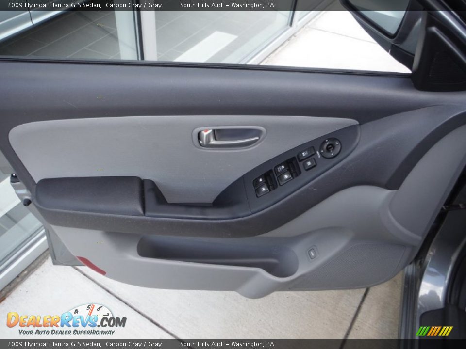 2009 Hyundai Elantra GLS Sedan Carbon Gray / Gray Photo #15
